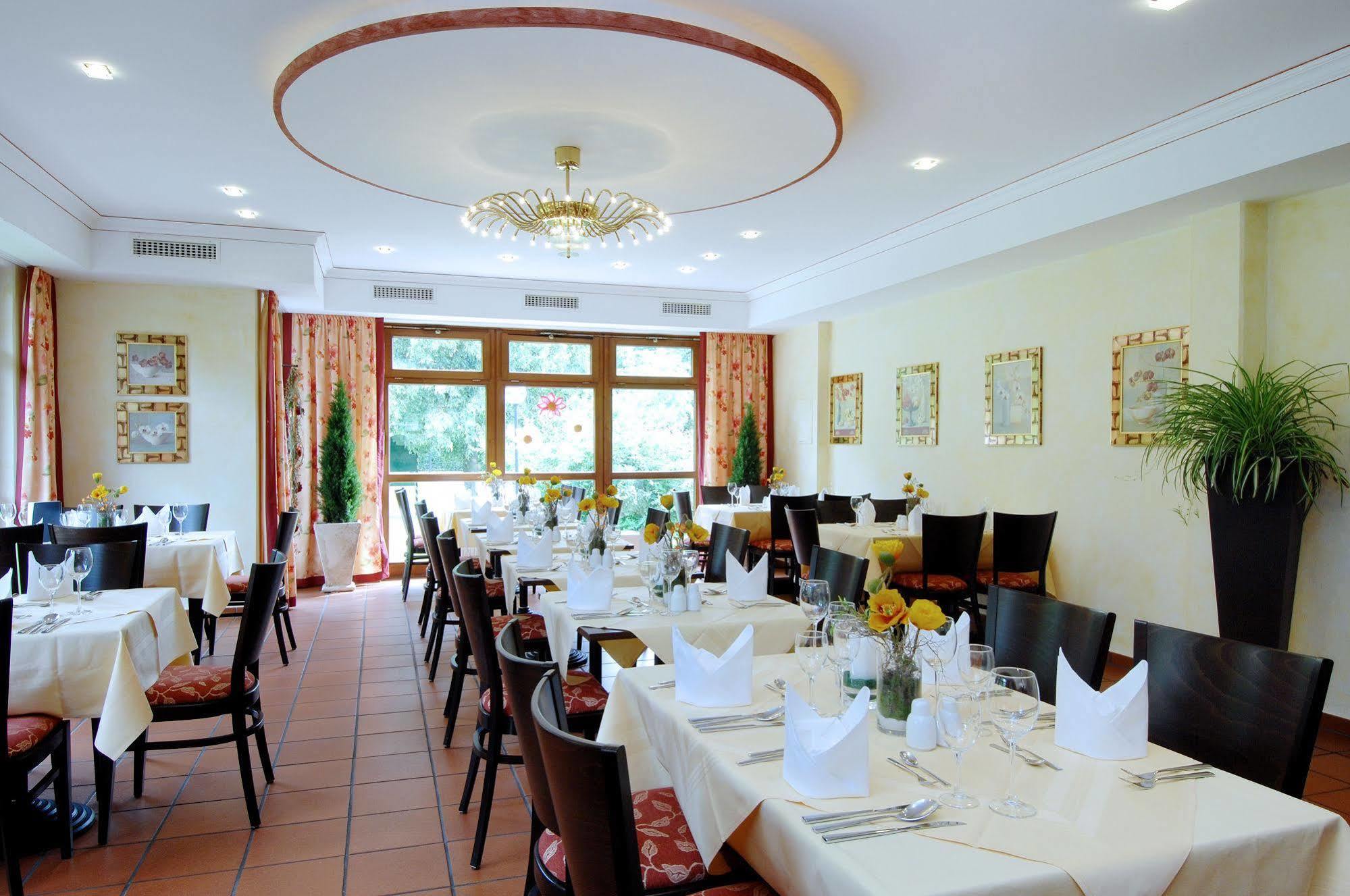 Johannesbad Thermalhotel Ludwig Thoma Bad Füssing Buitenkant foto